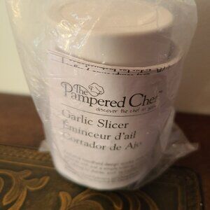 Pampered Chef Garlic Slicer #1113 New Sealed Package
